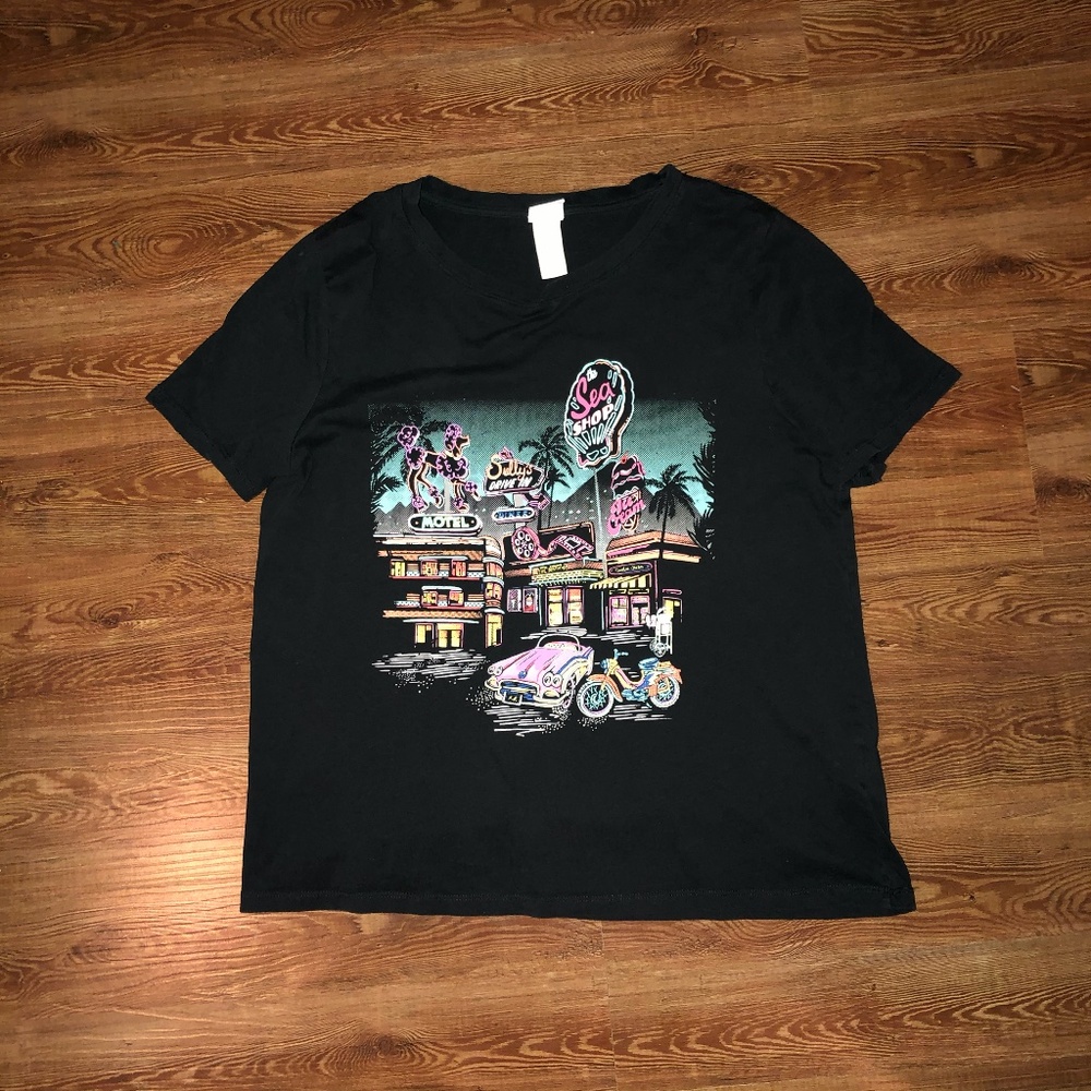 Boxy Graphic Tee